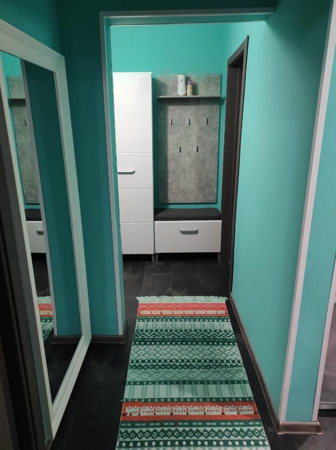 Private Room Near 3 Min Metrou Crangasi, 40 M2 Букурещ Екстериор снимка